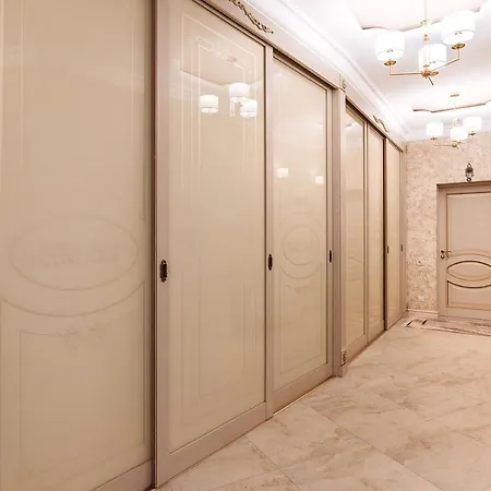 Luxury In With Black Sea View Apartment