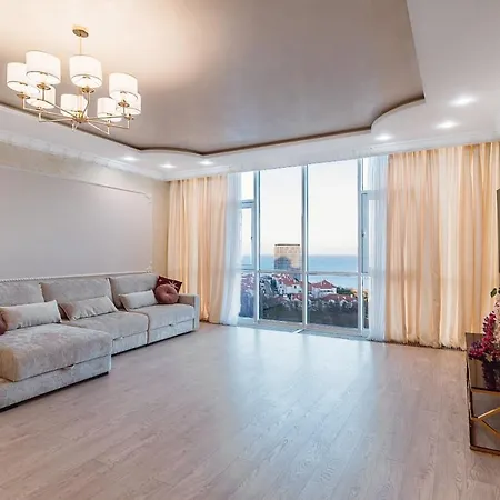 公寓 Luxury In With Black Sea View 敖德萨